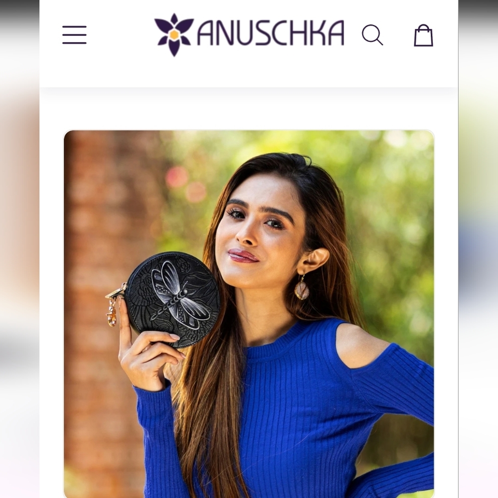 ANUSHKA COIN POUCH NWOT HANDMADE - Picture 5 of 9